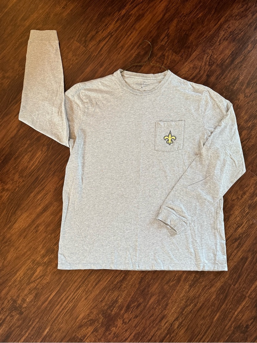 Vineyard Vines Heather Gray long sleeve Pocket Tee with NOLA Saints Fleur-de-Lis